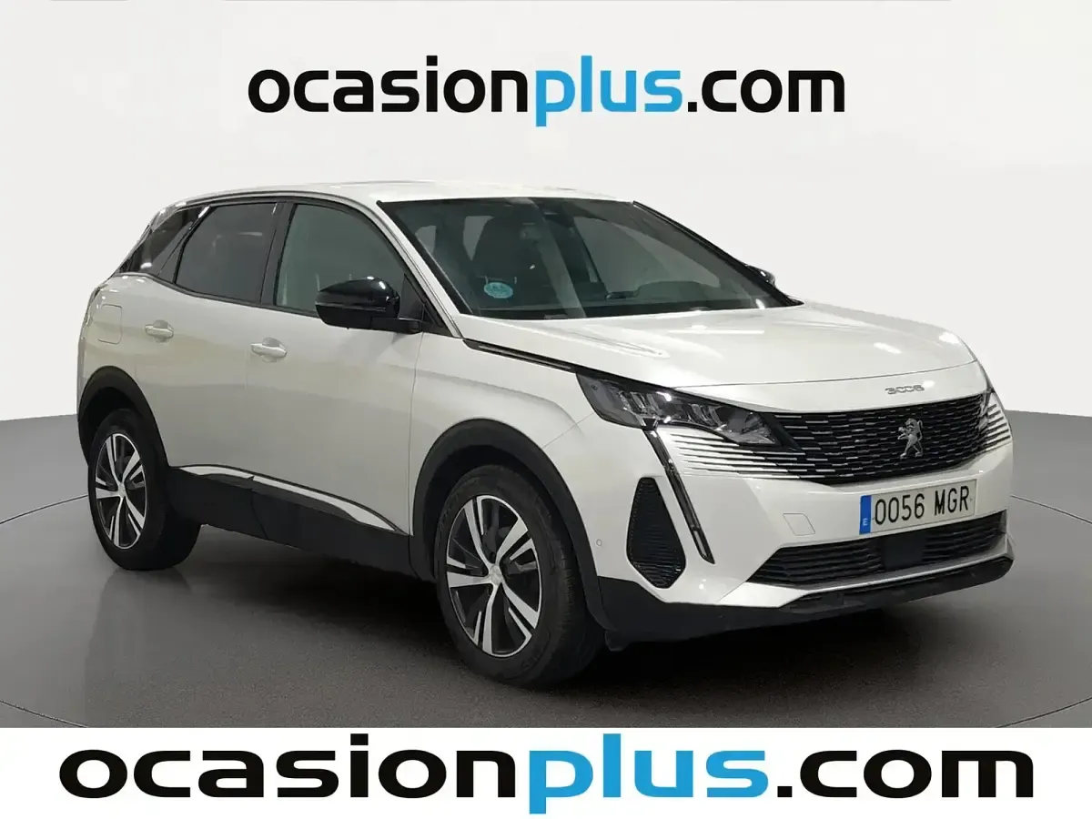 Usado Peugeot 3008 Allure 130 CV (95 kW) 2023 Blanco SUV