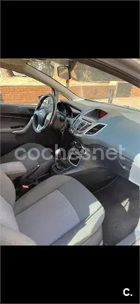 Usado Ford Fiesta 90 CV (66 kW) 2011 Blanco Berlina