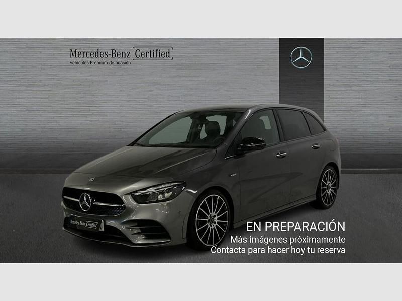 Usado Mercedes B180 116 CV (85 kW) 2021 Otro Monovolumen