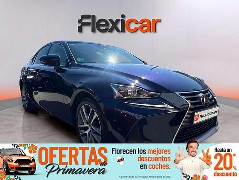 Usado Lexus IS300h Business Edition 223 CV (164 kW) 2018 Azul Berlina