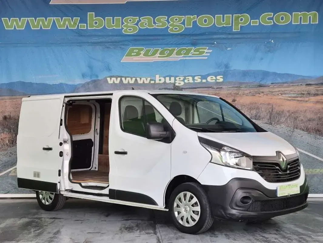 Usado Renault Trafic 95 CV (69 kW) 2019 Monovolumen