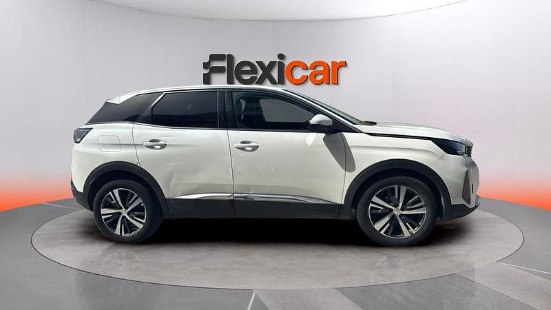 Usado Peugeot 3008 Allure 131 CV (96 kW) 2021 Blanco SUV