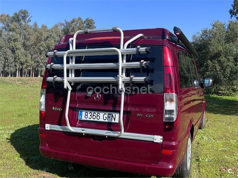 Usado Mercedes Viano 150 CV (110 kW) 2008 Granate Monovolumen