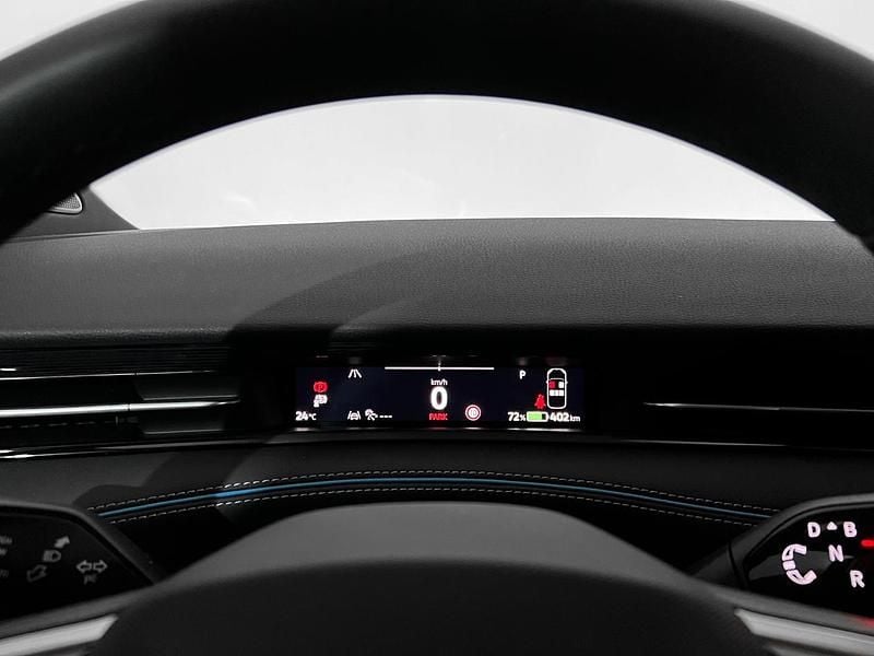 Usado VW ID.7 Pro 209 kW (285 CV) 2024 Blanco glaciar metalizado con techo negro Utilitario