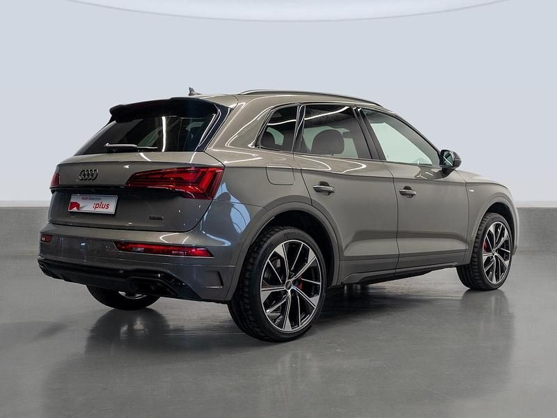Usado Audi Q5 204 CV (150 kW) 2024 Gris SUV