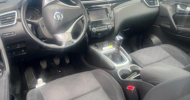 Usado Nissan Qashqai N-Connecta 110 CV (80 kW) 2016 SUV