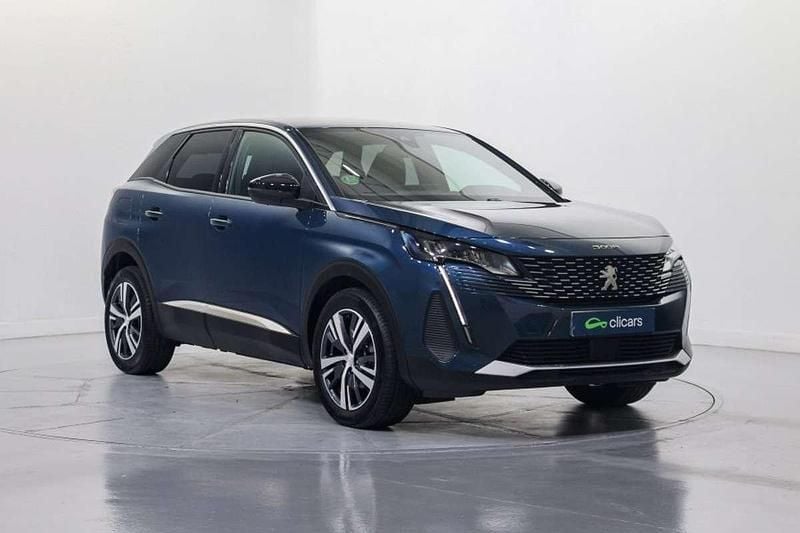 Usado Peugeot 3008 Allure 131 CV (96 kW) 2023 Azul SUV