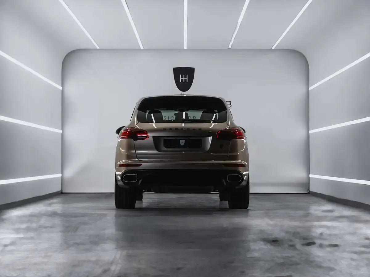 Usado Porsche Cayenne Diesel 262 CV (192 kW) 2017 Beige SUV