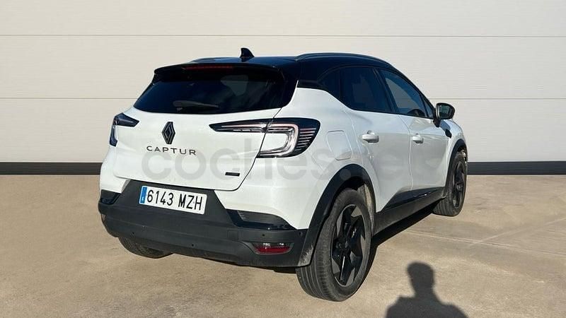 Usado Renault Captur Techno 145 CV (106 kW) 2025 Blanco SUV