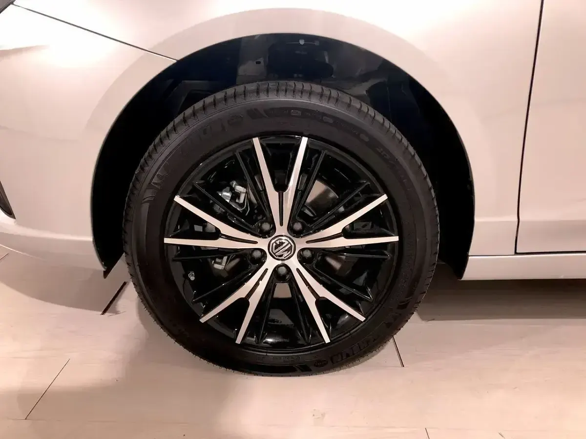 Usado MG MG5 EV Luxury 130 kW (177 CV) 2023 Gris Familiar
