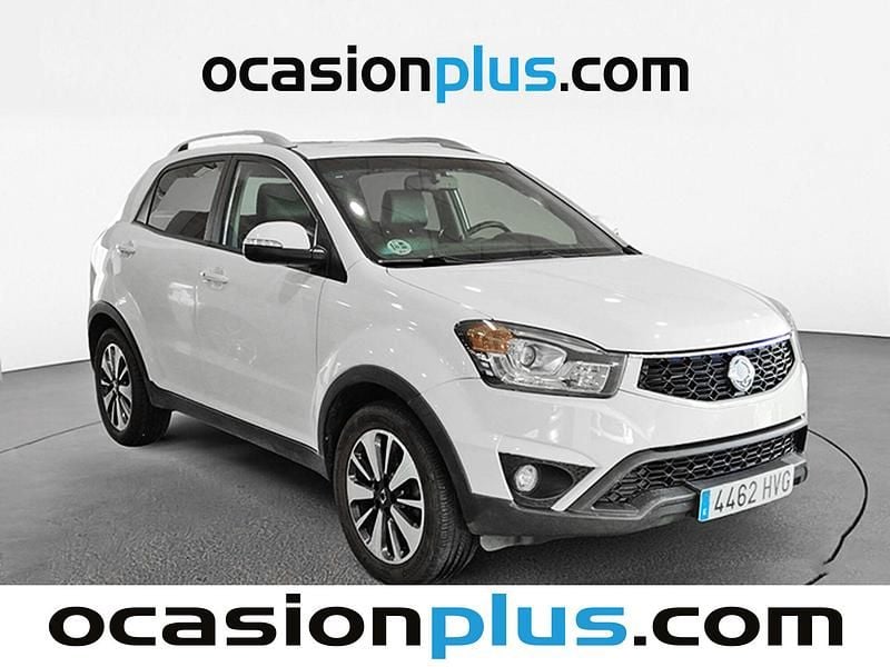 Usado Ssangyong (KGM) Korando Limited 175 CV (128 kW) 2014 Blanco SUV