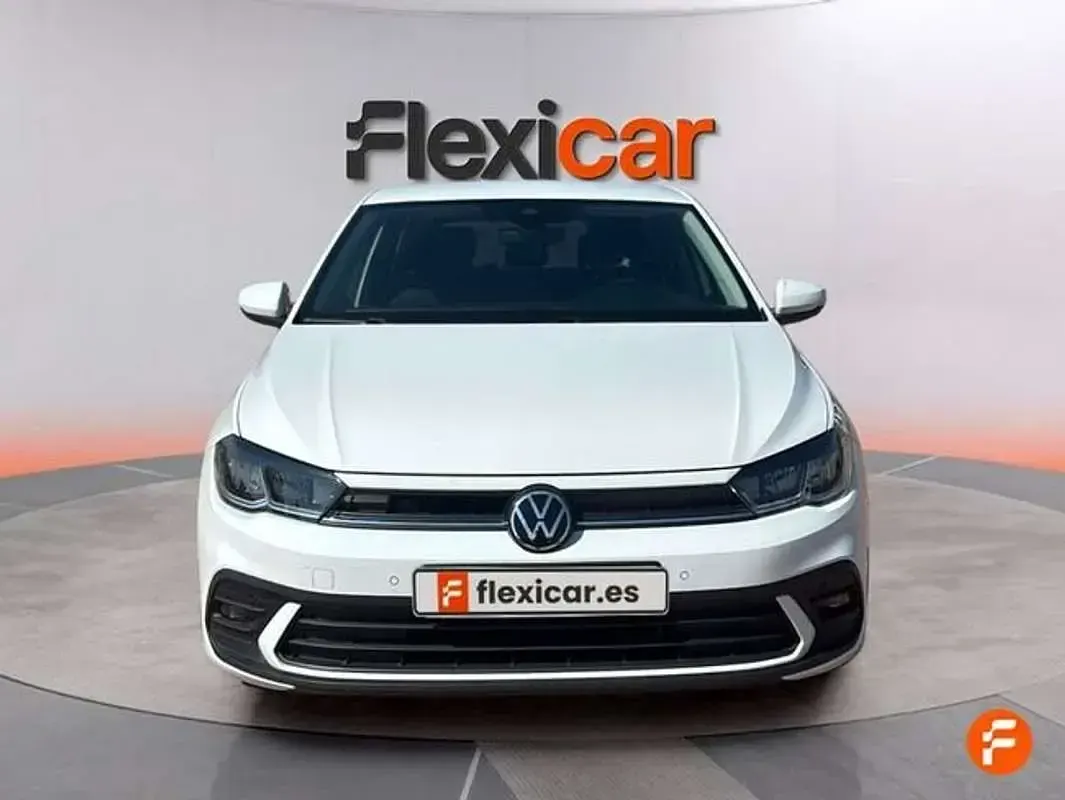 Usado VW Polo Life 95 CV (69 kW) 2023 Blanco Utilitario