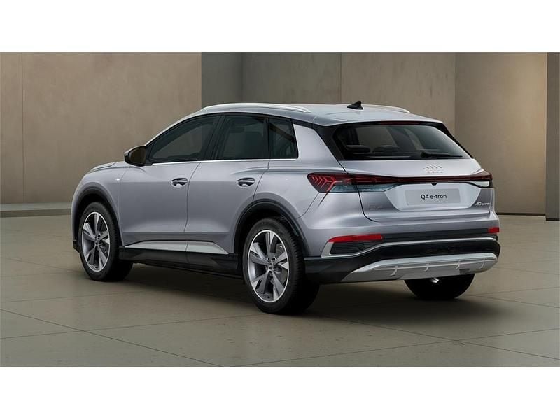 Nuevo Audi Q4 e-tron S-Line 150 kW (204 CV) 2025 Gris SUV