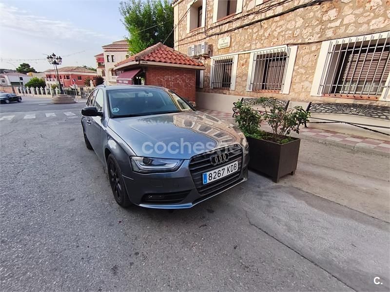 Gris / plata Usado 2012 Audi A4 S-Line Familiar | 9100 € (Precio justo) - Imagen 1/2