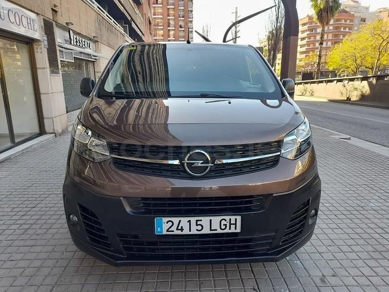 Usado Opel Vivaro 125 HP (91 kW) 2019 Castanho Monovolume