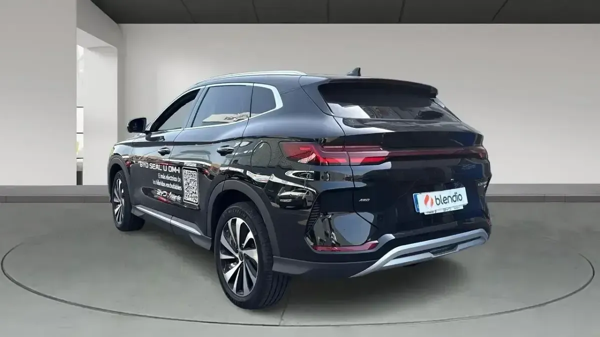 Usado BYD Seal Design 324 CV (238 kW) 2024 Negro Berlina