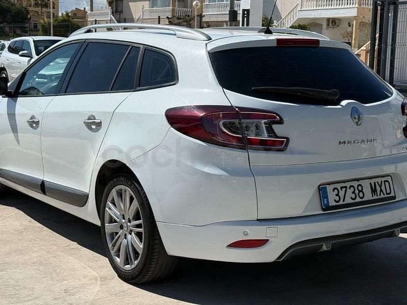 Usado Renault Mégane GrandTour GT 160 CV (117 kW) 2011 Blanco Familiar