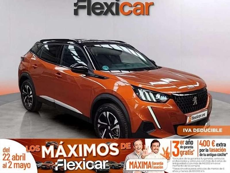 Usado Peugeot 2008 GT-line 131 CV (96 kW) 2022 Naranja SUV