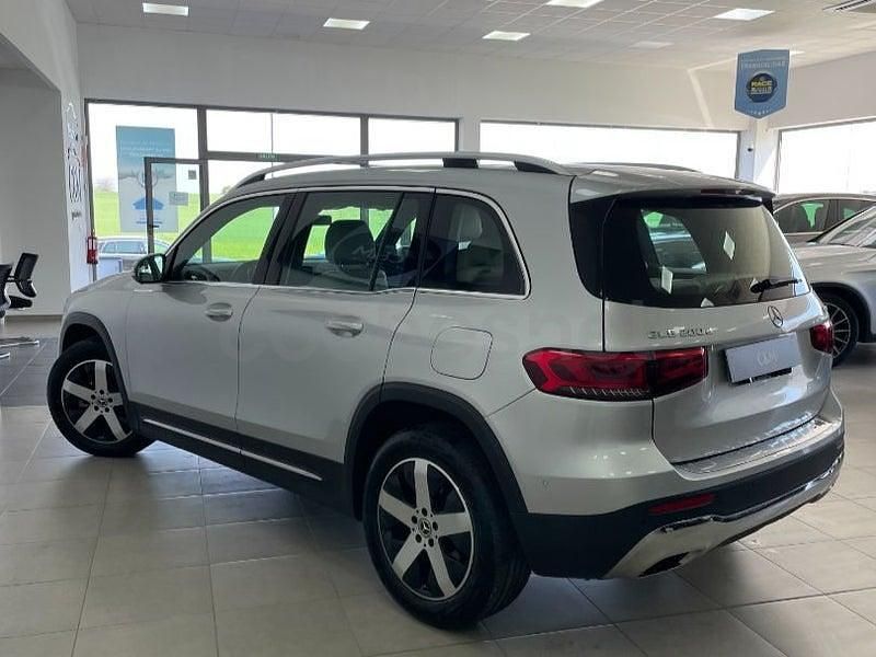 Usado Mercedes GLB200 150 CV (110 kW) 2020 Gris / plata SUV