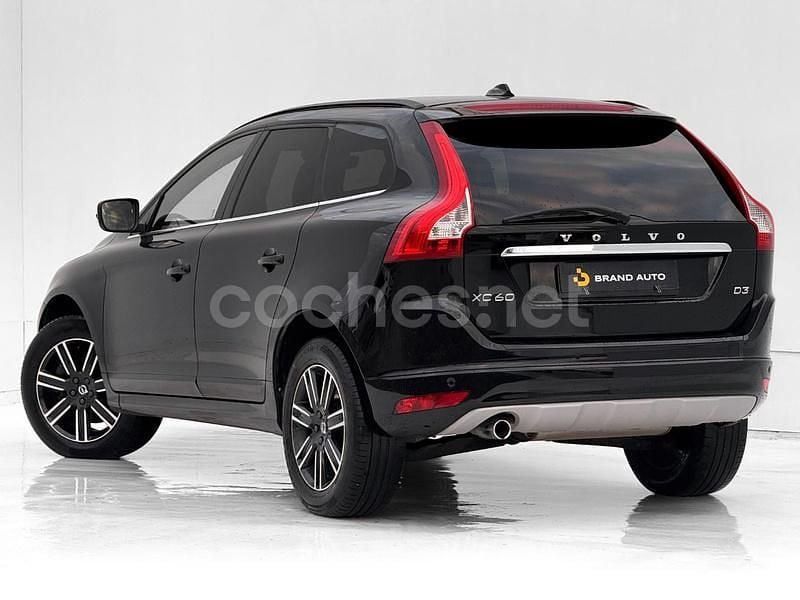 Usado Volvo XC60 Momentum 190 CV (139 kW) 2017 Negro SUV