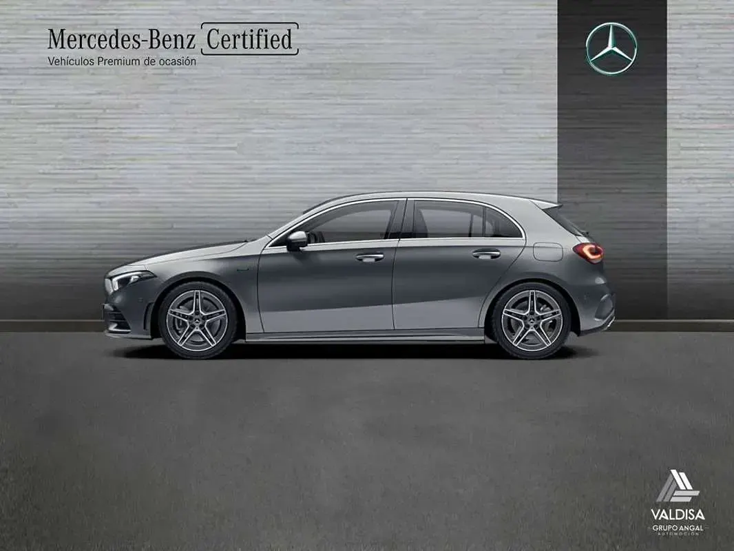 Usado Mercedes A250 218 CV (160 kW) 2021 Berlina