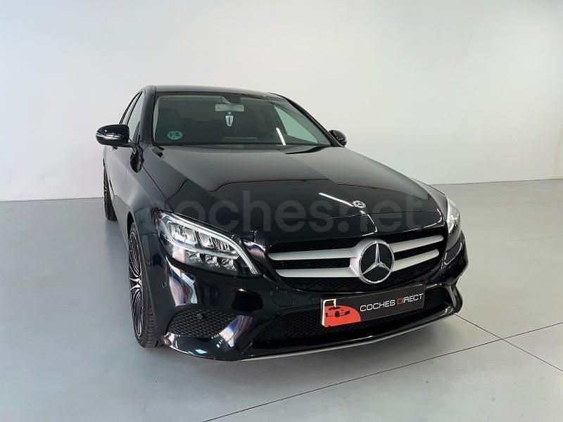 Usado Mercedes C200 160 CV (117 kW) 2020 Negro Berlina