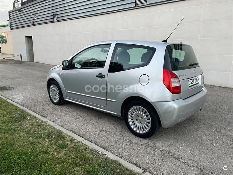 Usado Citroën C2 75 CV (55 kW) 2005 Gris / plata Utilitario