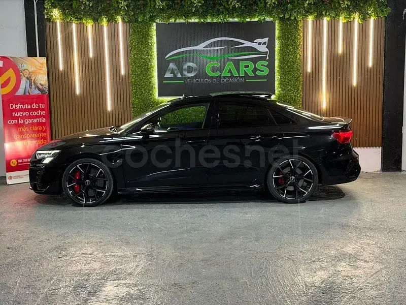 Usado Audi RS3 400 CV (294 kW) 2022 Negro Berlina