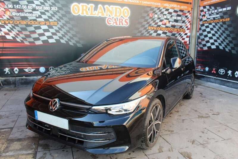 Negro Usado 2024 VW Golf VIII Utilitario | 31.900 € (Precio justo) - Imagen 1/4