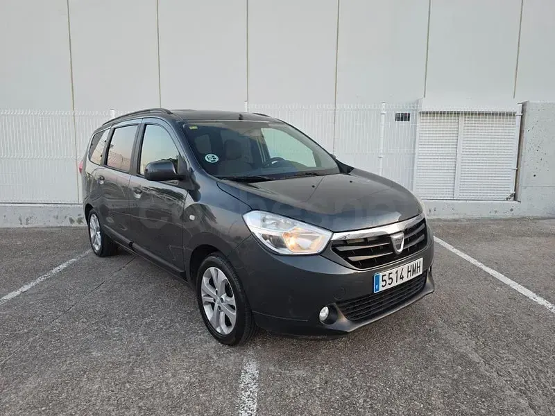 Usado Dacia Lodgy Lauréate 90 CV (66 kW) 2012 Negro Monovolumen