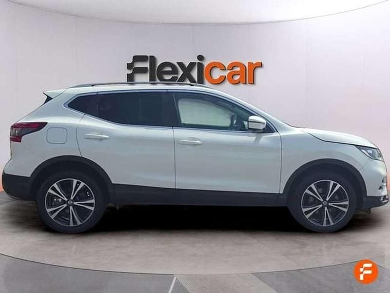 Begagnad Nissan Qashqai Tekna 116 HK (85 kW) 2018 Vit SUV