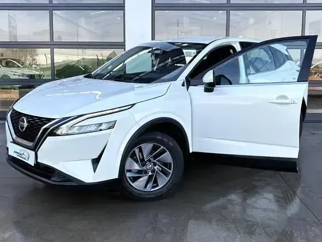 Usado Nissan Qashqai Acenta 140 CV (102 kW) 2023 Blanco SUV