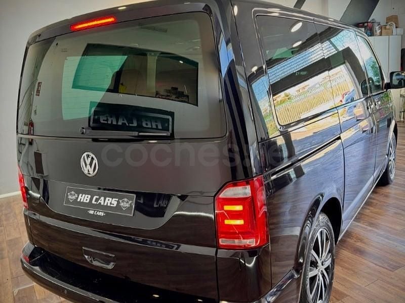 Käytetty VW Multivan 204 HP (150 kW) 2017 Musta Tila-auto