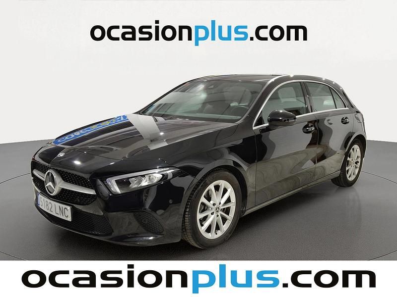 Usado Mercedes A180 116 HP (85 kW) 2021 Preto Citadino
