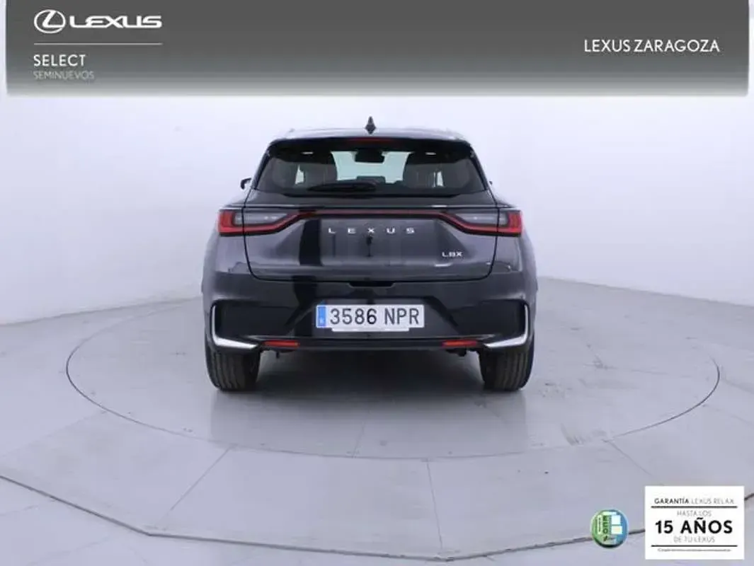 Nuevo Lexus LBX 136 CV (100 kW) 2026 Negro SUV