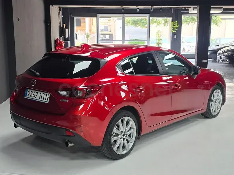 Usado Mazda 3 Sportive 150 CV (110 kW) 2013 Rojo Berlina