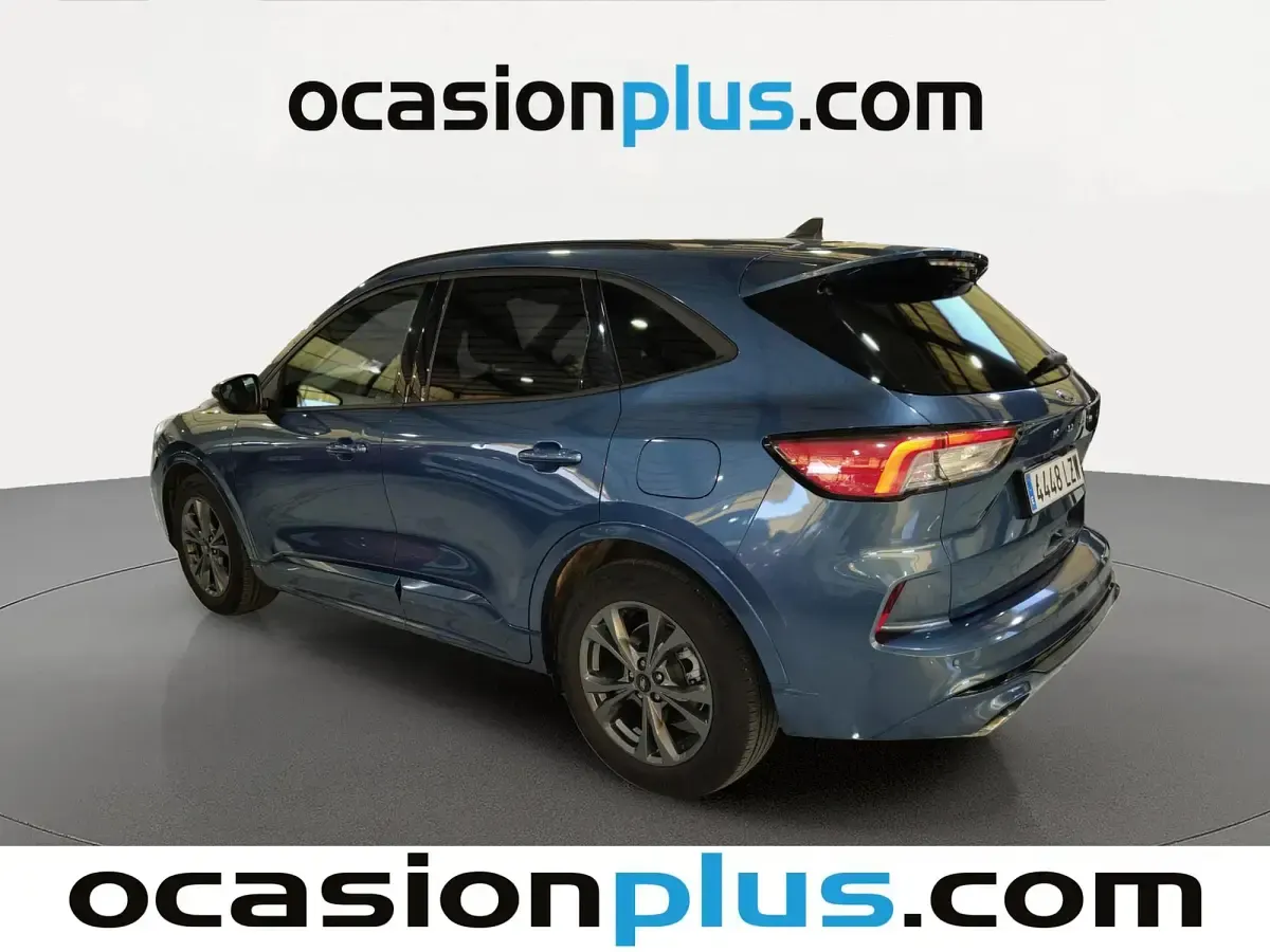 Usado Ford Kuga ST-Line 120 CV (88 kW) 2022 Azul SUV