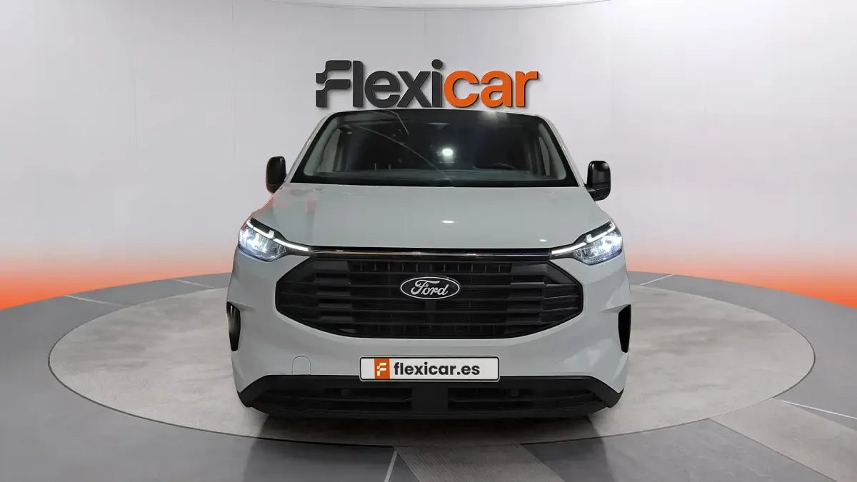 Usado Ford Transit Custom Trend 136 CV (100 kW) 2024 Blanco Van