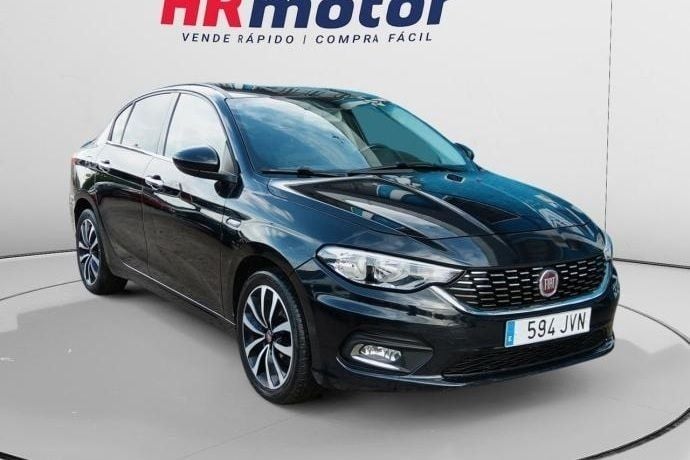 Usado 2016 Fiat Tipo Lounge Berlina | 9610 € (Precio justo) - Imagen 1/4