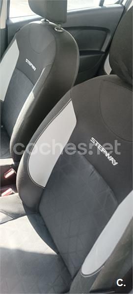 Usado Dacia Sandero Stepway 90 CV (66 kW) 2015 Blanco Berlina