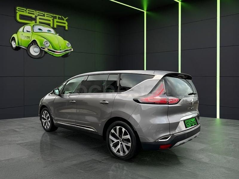 Usado Renault Espace Zen 160 CV (117 kW) 2016 Gris / plata Monovolumen