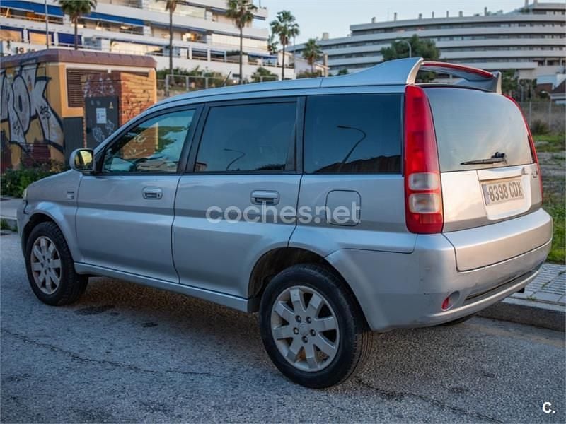 Gris / plata Usado 2003 Honda HR-V SUV | 4350 € (Precio justo) - Imagen 1/4