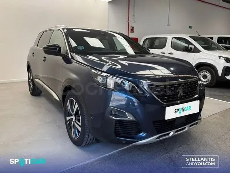 Usado Peugeot 5008 GT-line 130 CV (95 kW) 2019 Azul SUV
