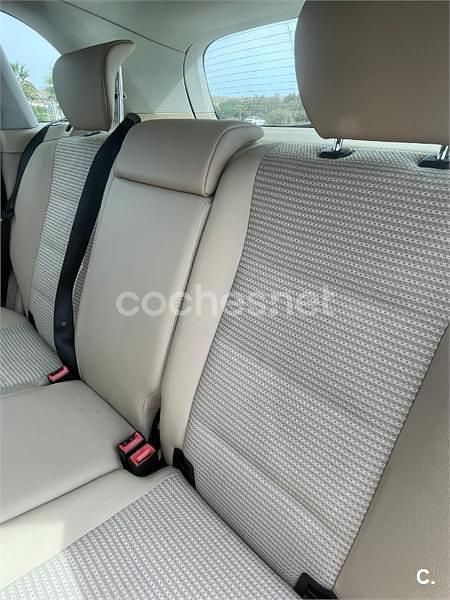 Usado Mercedes B180 109 CV (80 kW) 2008 Azul Monovolumen