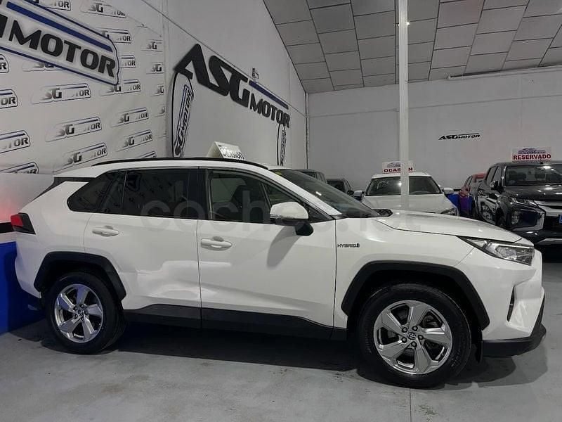Usado Toyota RAV4 Hybrid Advance 222 CV (163 kW) 2021 Blanco SUV