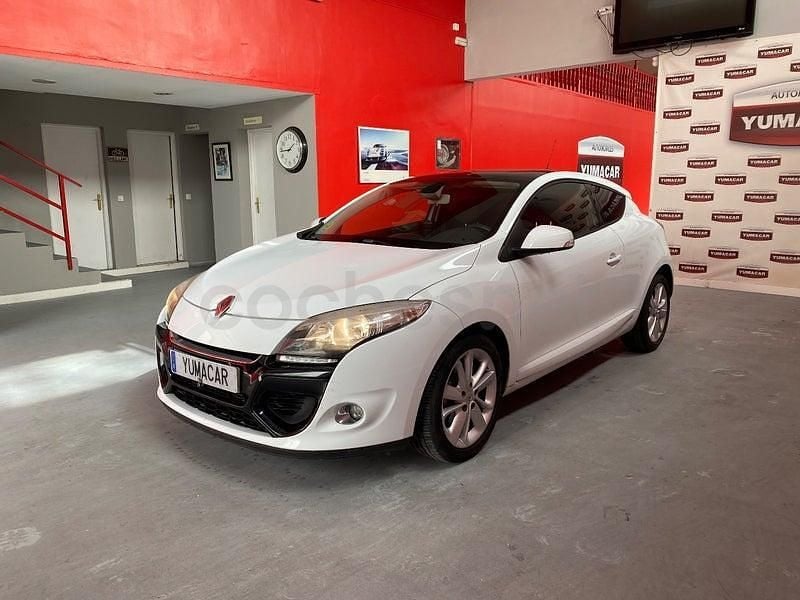 Usado Renault Mégane Expression 110 CV (80 kW) 2012 Blanco Berlina
