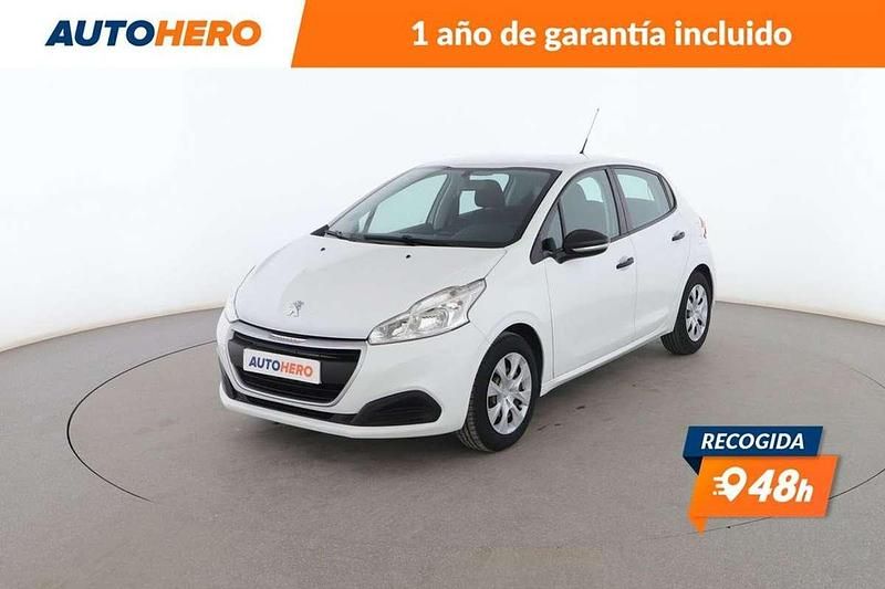 Blanco Usado 2016 Peugeot 208 Active Utilitario | 7699 € (Precio justo) - Imagen 1/3
