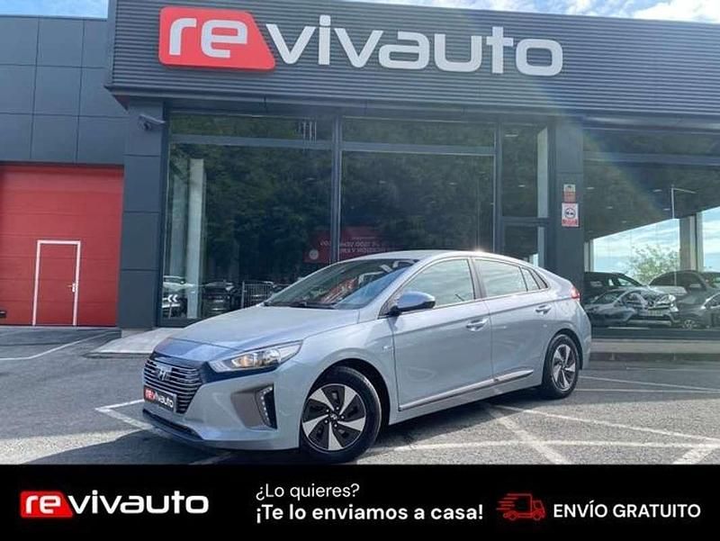 Usado Hyundai Ioniq 141 CV (103 kW) 2018 Gris Utilitario
