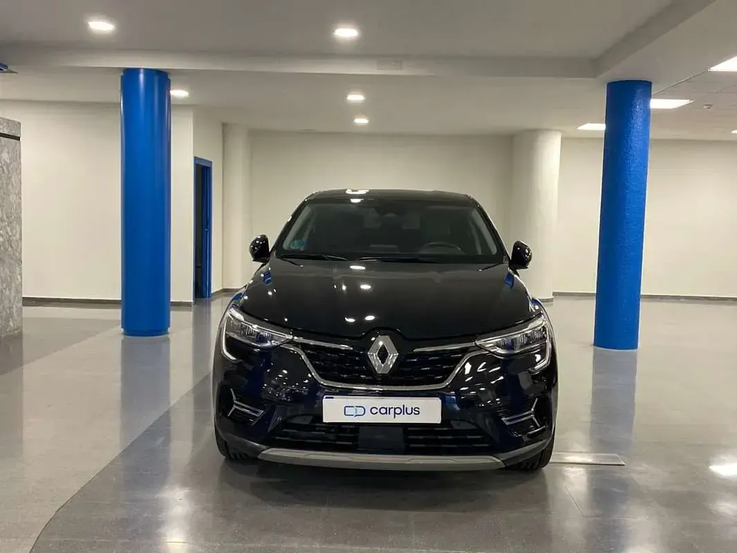 Usado Renault Arkana Techno 140 CV (102 kW) 2023 Negro SUV