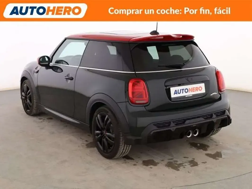 Usado Mini John Cooper Works 230 CV (169 kW) 2023 Negro Utilitario